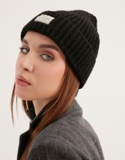 gina yün bere siyah